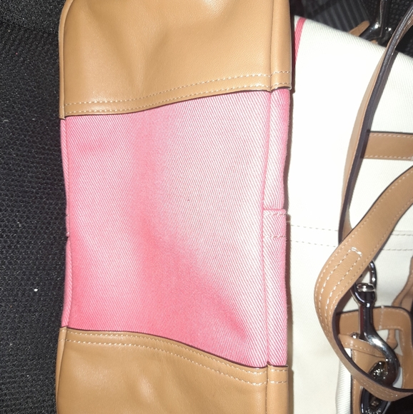 Coach F29921 Hadley Variegated Striped Duffle Silver/coral - Picture 7 of 16